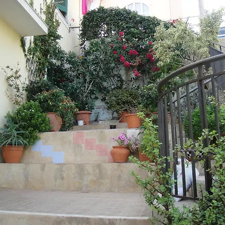 Barbara's Maisonette